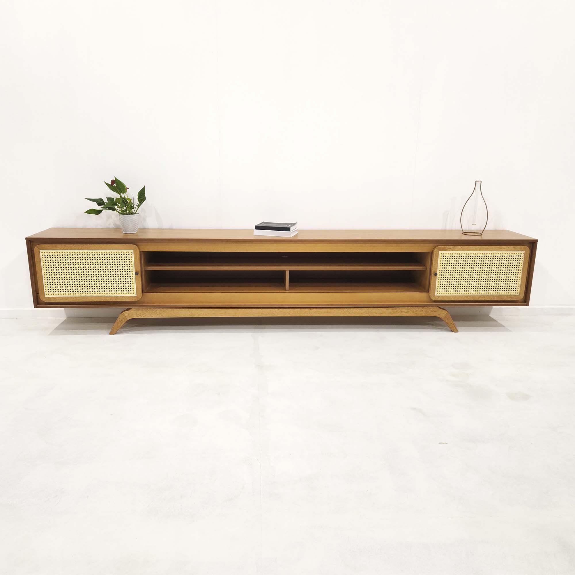 Rack Sala TV Até 75 Polegadas Ricco 273 Cm Laminado Portas