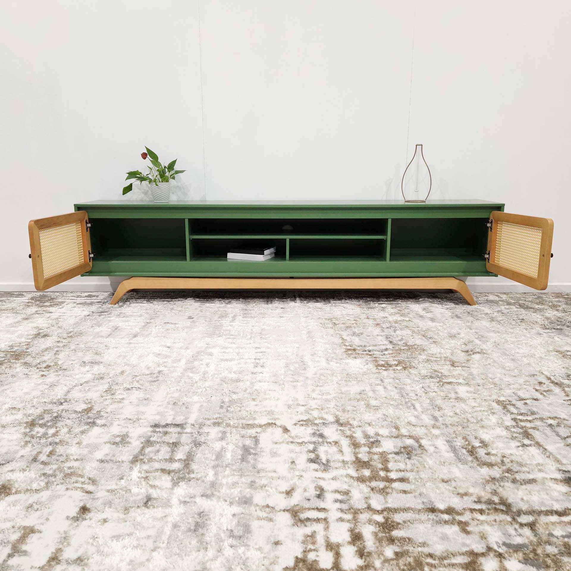 Rack Sala TV Até 75 Polegadas Ricco 220 Cm Laca com Portas em